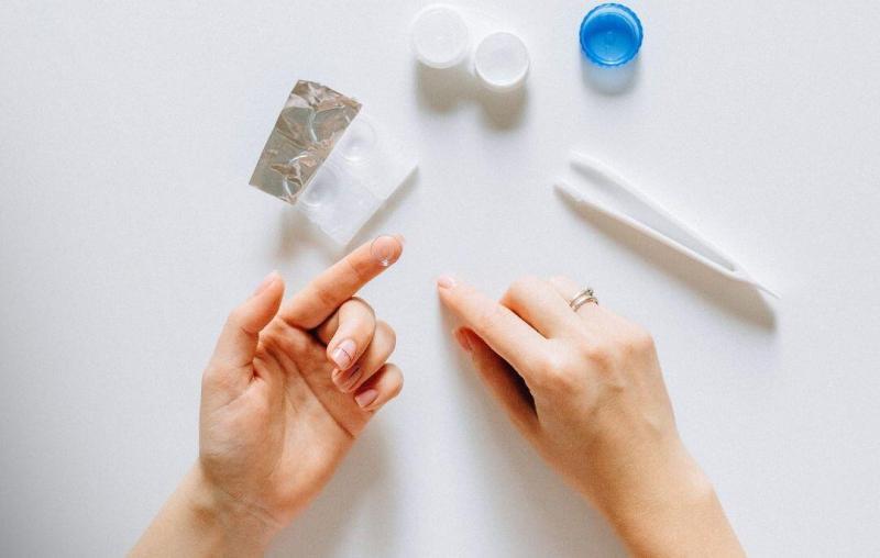 kontaktlencse eszközök