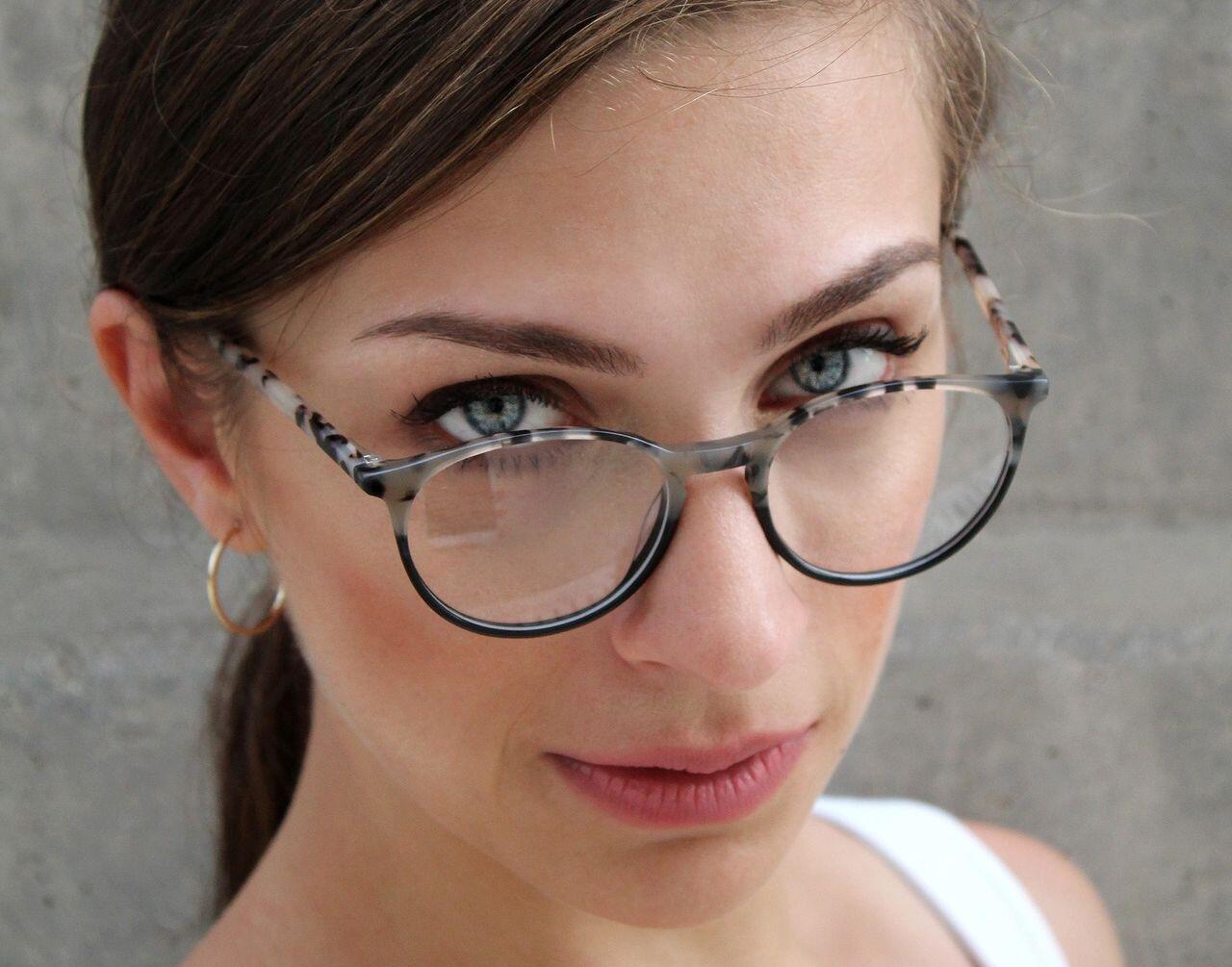 egyfókuszó szemüveg