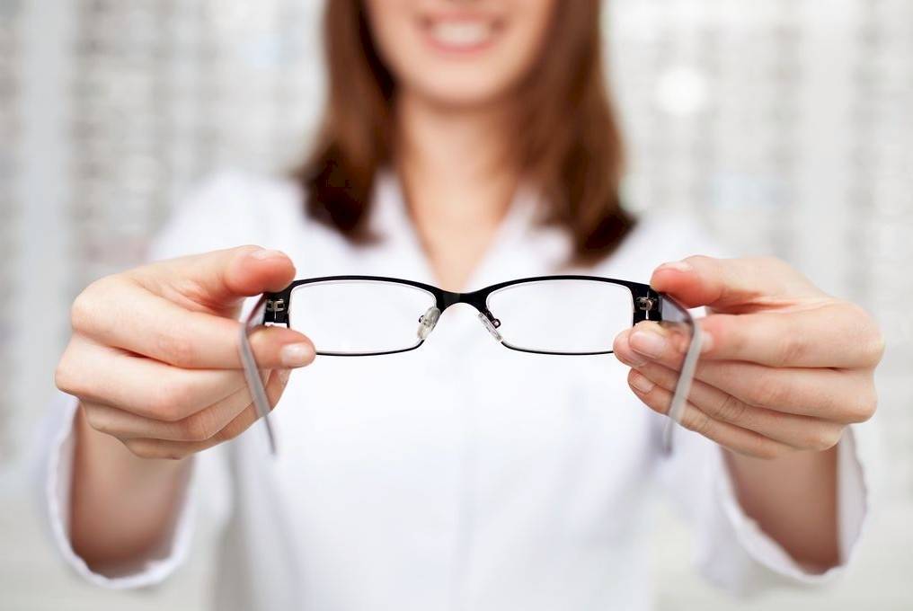szemüvegkészítés szemüvegjavítás optika